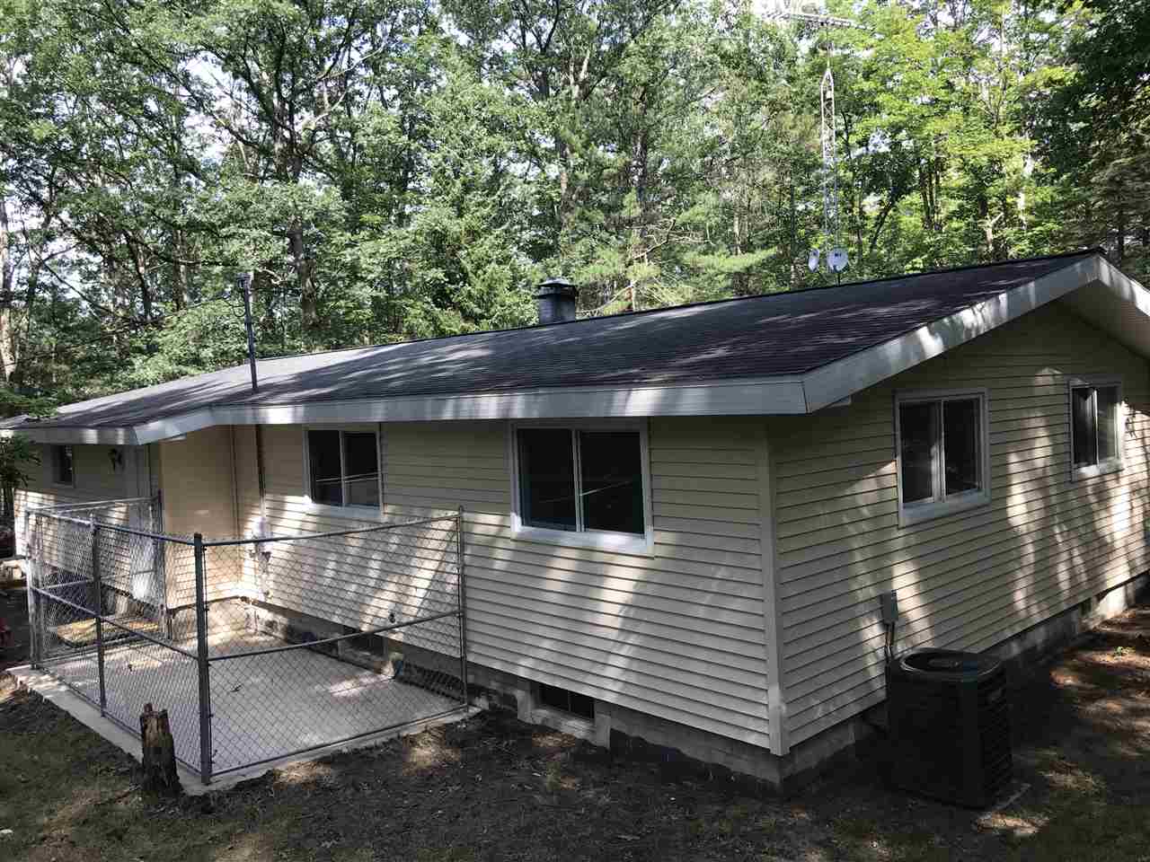 1049 Rennie Lake Road Traverse City, MI 49696 - Photo 12 of 12 1837362-11.JPG