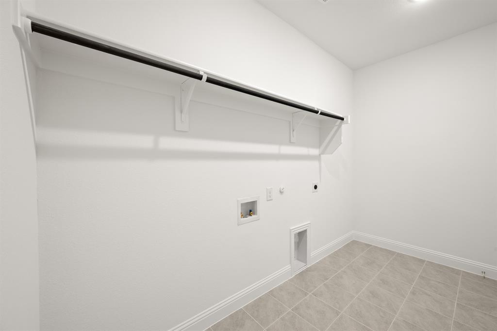 728 Stone Eagle Drive Azle, TX 76020 - Photo 15 of 28 728 Stone Eagle- Utility-1