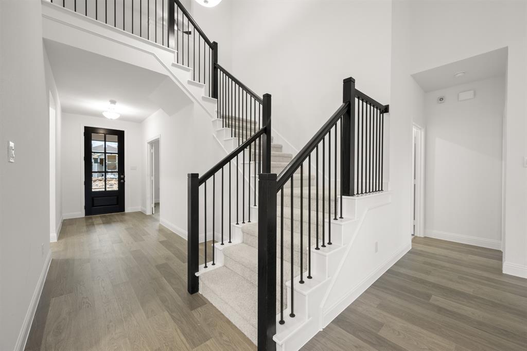 728 Stone Eagle Drive Azle, TX 76020 - Photo 3 of 28 728 Stone Eagle- Entry-1