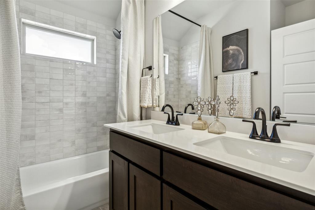 728 Stone Eagle Drive Azle, TX 76020 - Photo 35 of 38