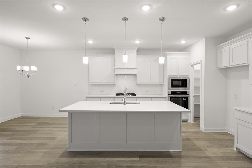 728 Stone Eagle Drive Azle, TX 76020 - Photo 9 of 28