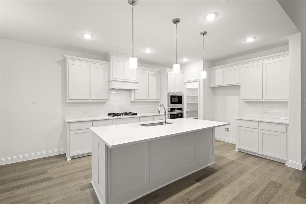 728 Stone Eagle Drive Azle, TX 76020 - Photo 10 of 28