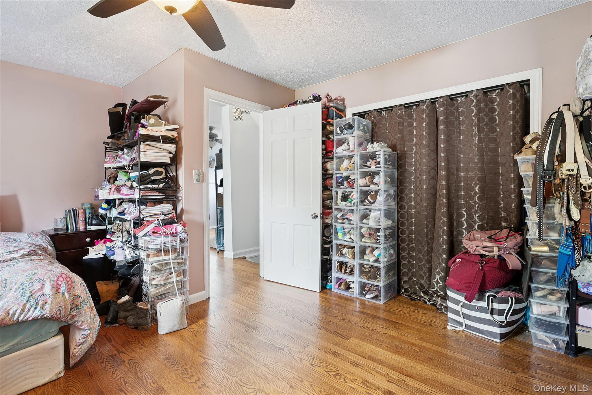 69 Ardell Road Bronxville, NY 10708 - Photo 24 of 48 a living room with furniture and a flat screen tv