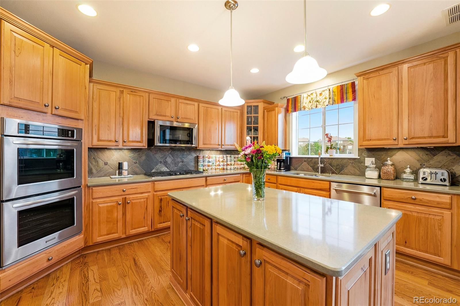 10705 Pinewalk Way Highlands Ranch, CO 80130 - Photo 11 of 44 Gallery Image 11