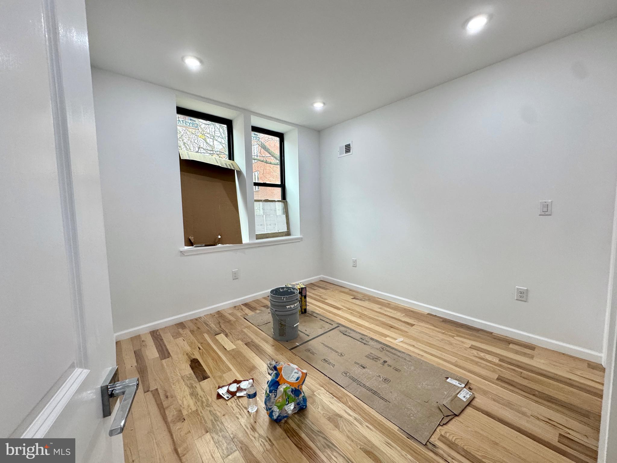 781 South 3rd Street, Unit 1 Philadelphia, PA 19147 - Photo 11 of 18 a view of an empty room and window