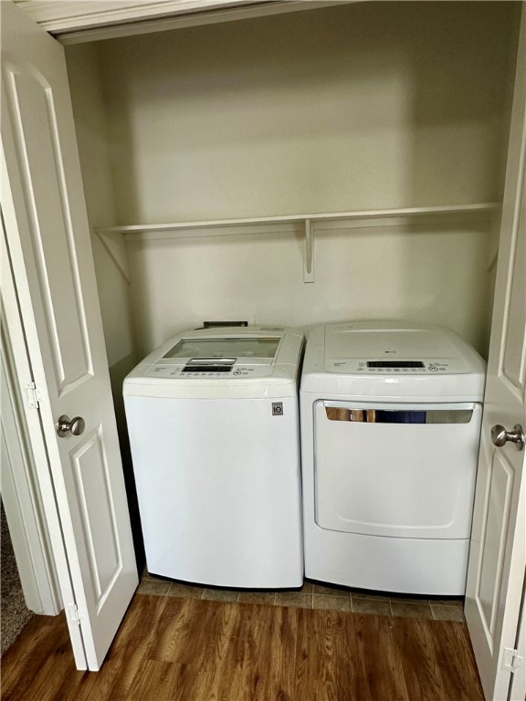 1134 Cottage Grove Circle Bryan, TX 77801 - Photo 19 of 22 a utility room with dryer and washer