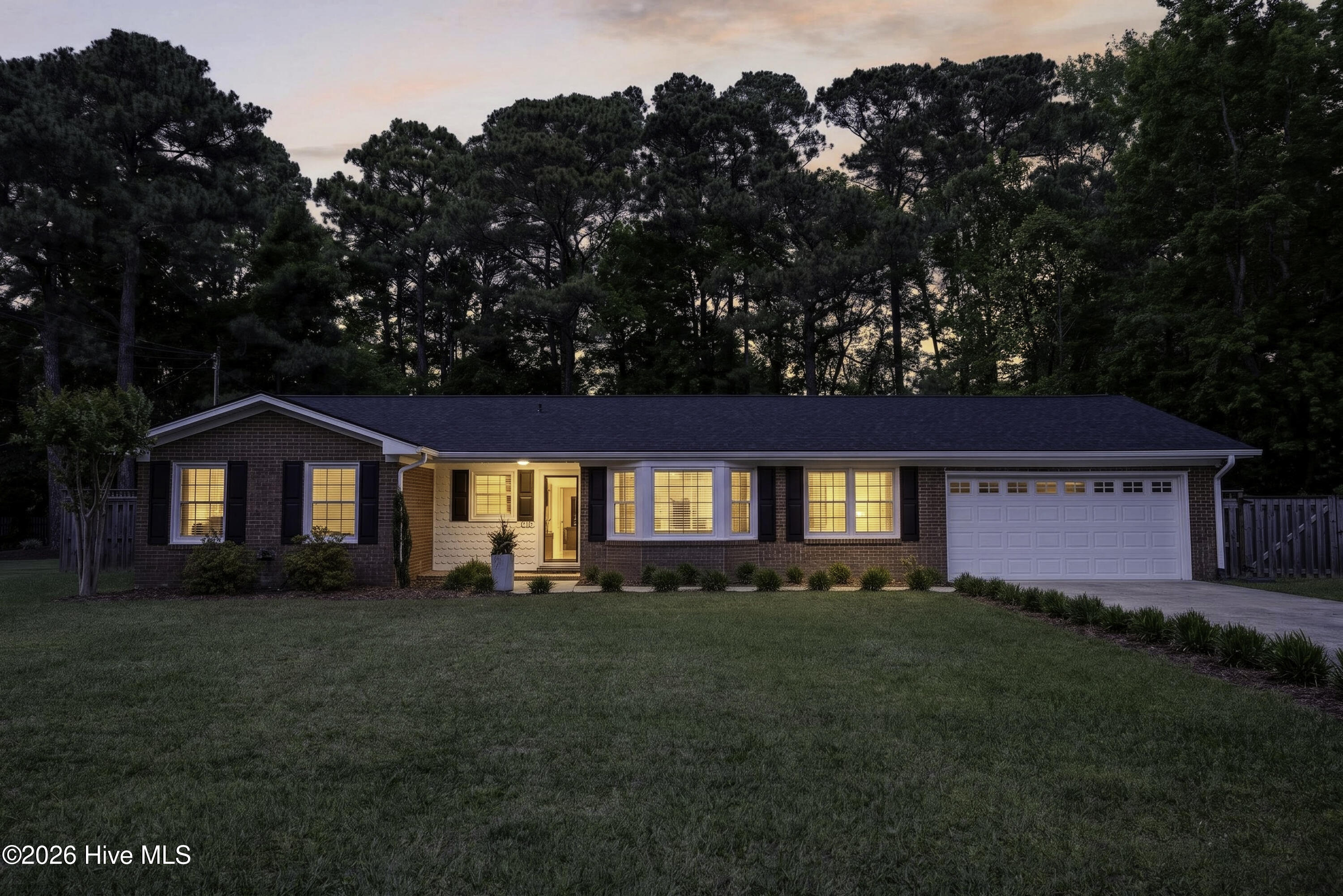 118 North Hampton Road Wilmington, NC 28409 - Photo 2 of 29 118NHamptonRoad-2_Dusk