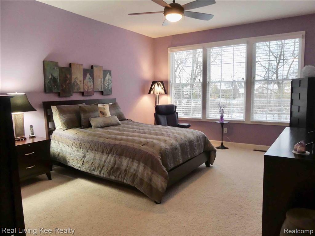 5209 Belmonte Drive Rochester, MI 48306 - Photo 20 of 43 Master suite
