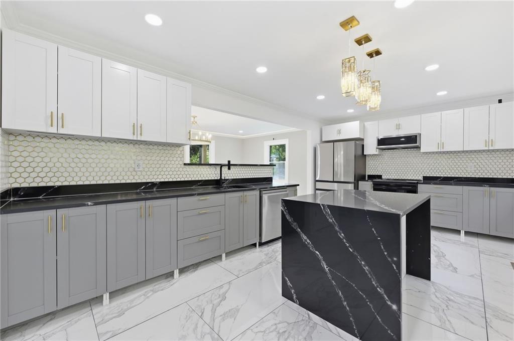 4113 Radcliffe Court Decatur, GA 30034 - Photo 14 of 43