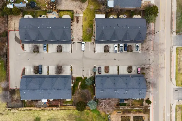 $418,500 | 5076 North Alworth Street, Garden City, ID 83714