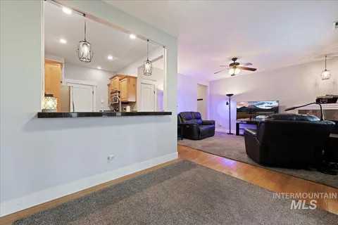 $420,500 | 5076 North Alworth Street, Garden City, ID 83714