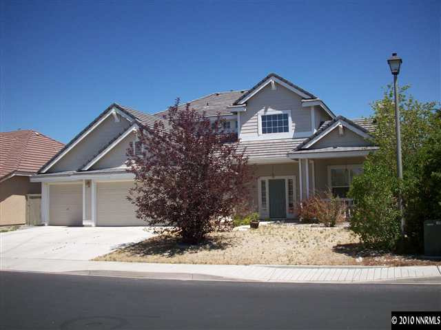 a house view with a outdoor space