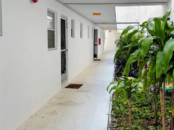 $1,475 | 6507 Winfield Boulevard, Unit 128C, Margate, FL 33063