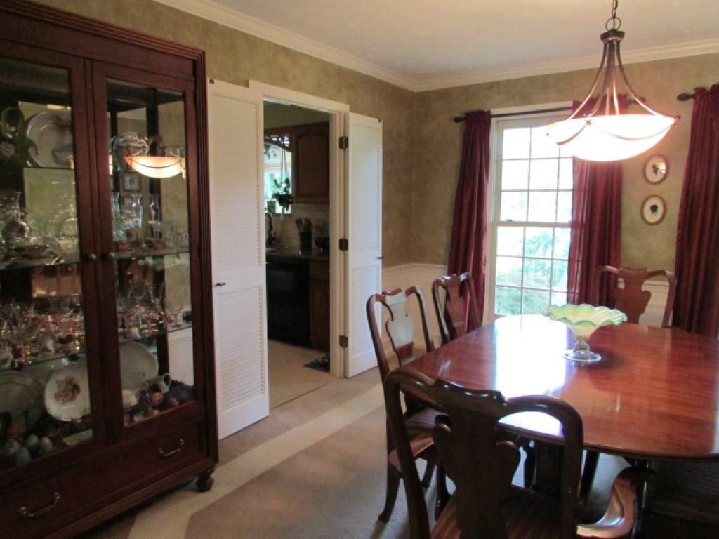 730 Linmuth Drive West Springfield, OH 45503 - Photo 11 of 58