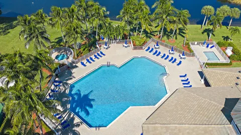 $379,990 | 2167 Umbrella Cay, West Palm Beach, FL 33411