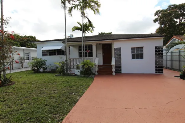 $3,200 | 5580 Southwest 2nd Street, Unit 1, Miami, FL 33134