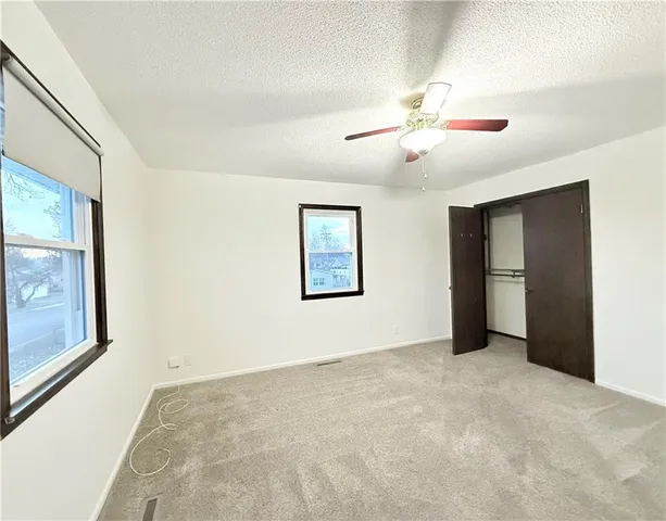 $265,000 | 920 South New York Avenue, Sedalia, MO 65301