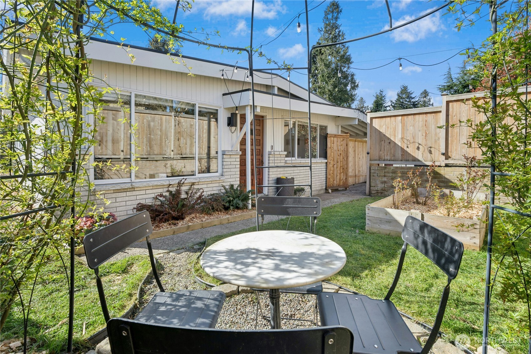 219 Southwest 108th Street Seattle, WA 98146 - Photo 2 of 28