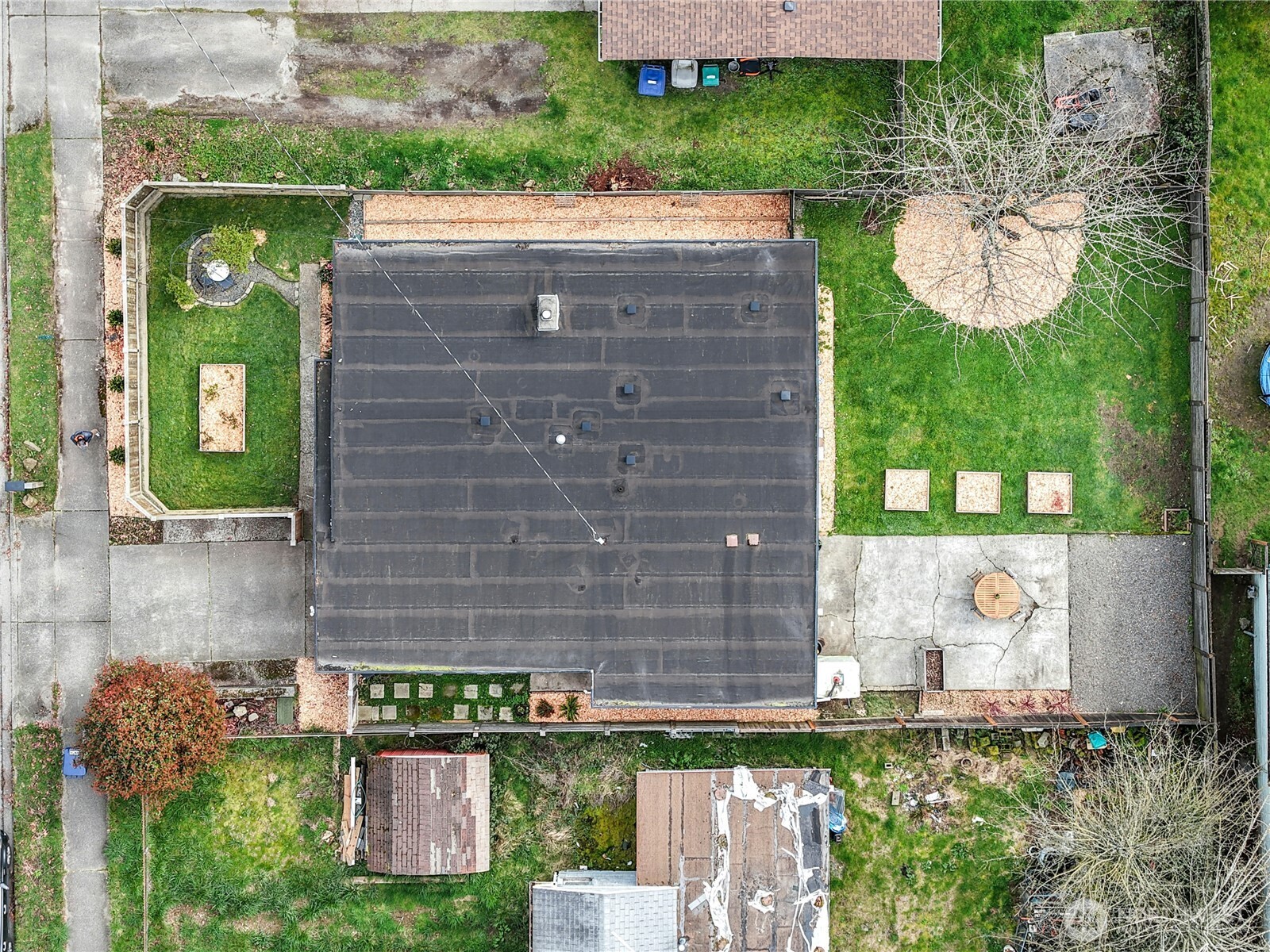 219 Southwest 108th Street Seattle, WA 98146 - Photo 26 of 28