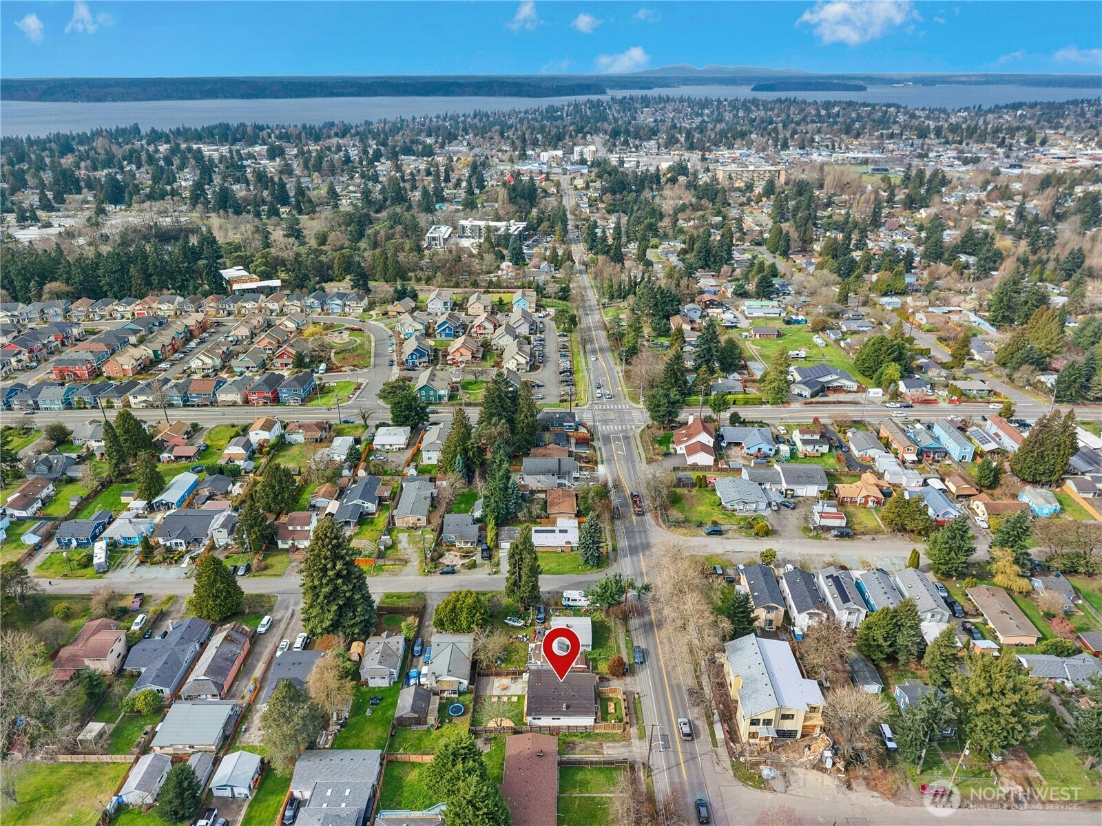 219 Southwest 108th Street Seattle, WA 98146 - Photo 27 of 28
