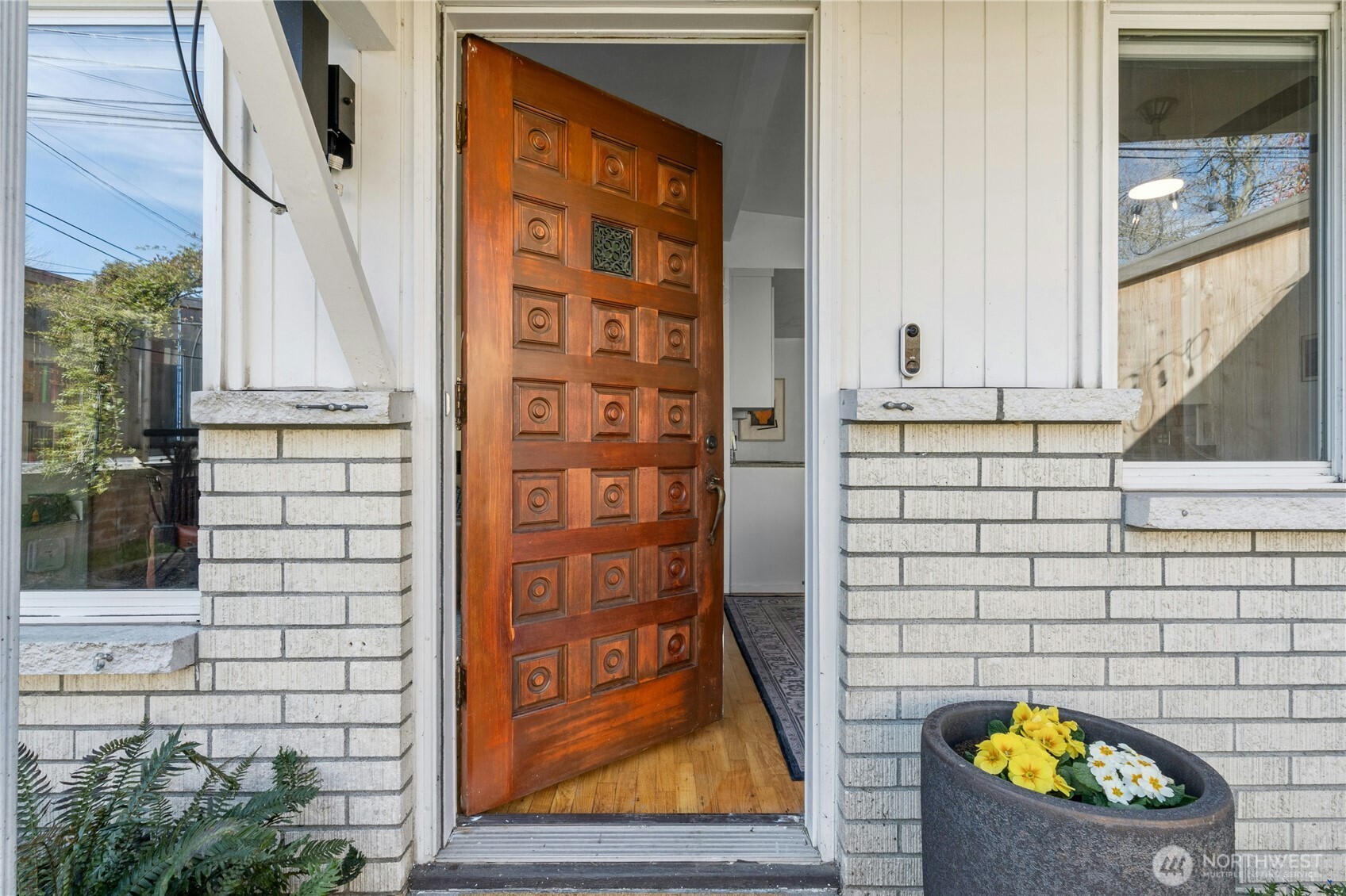 219 Southwest 108th Street Seattle, WA 98146 - Photo 3 of 28