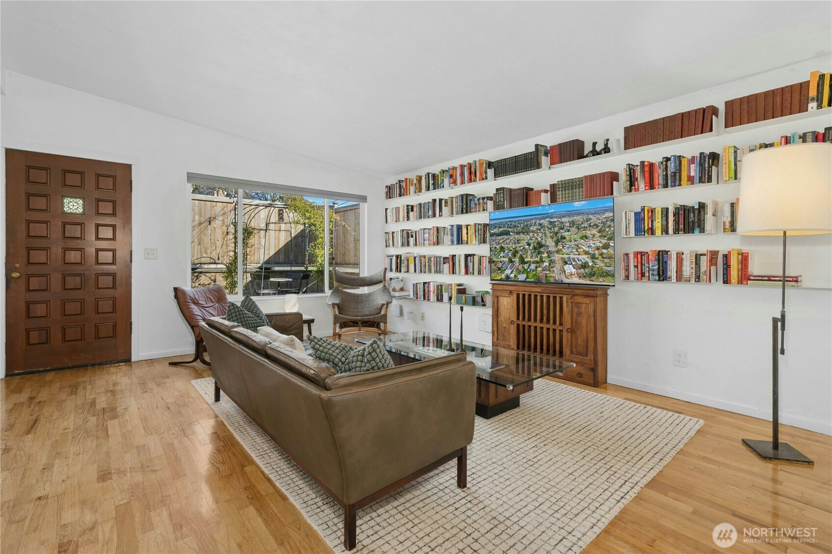 219 Southwest 108th Street Seattle, WA 98146 - Photo 6 of 28