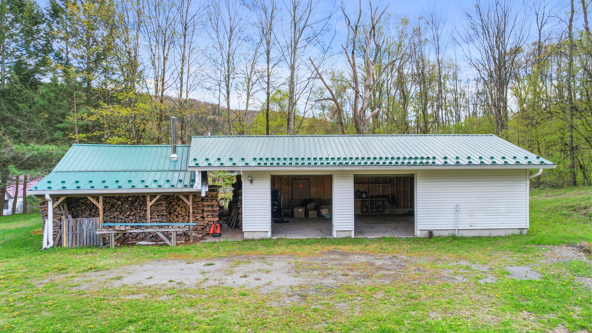 517 Sherman Road Susquehanna, PA 18847 - Photo 5 of 47