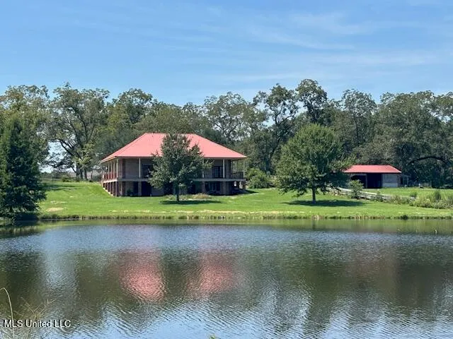 $445,000 | 1570 Dupont Harts Chapel Road, Poplarville, MS 39470