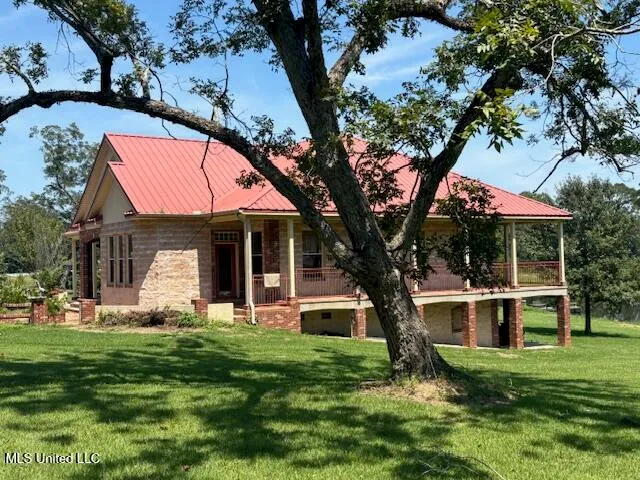 $445,000 | 1570 Dupont Harts Chapel Road, Poplarville, MS 39470