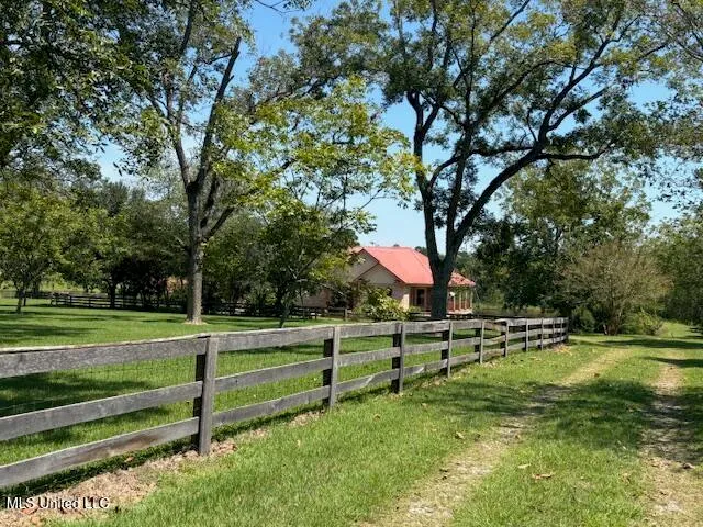 $445,000 | 1570 Dupont Harts Chapel Road, Poplarville, MS 39470