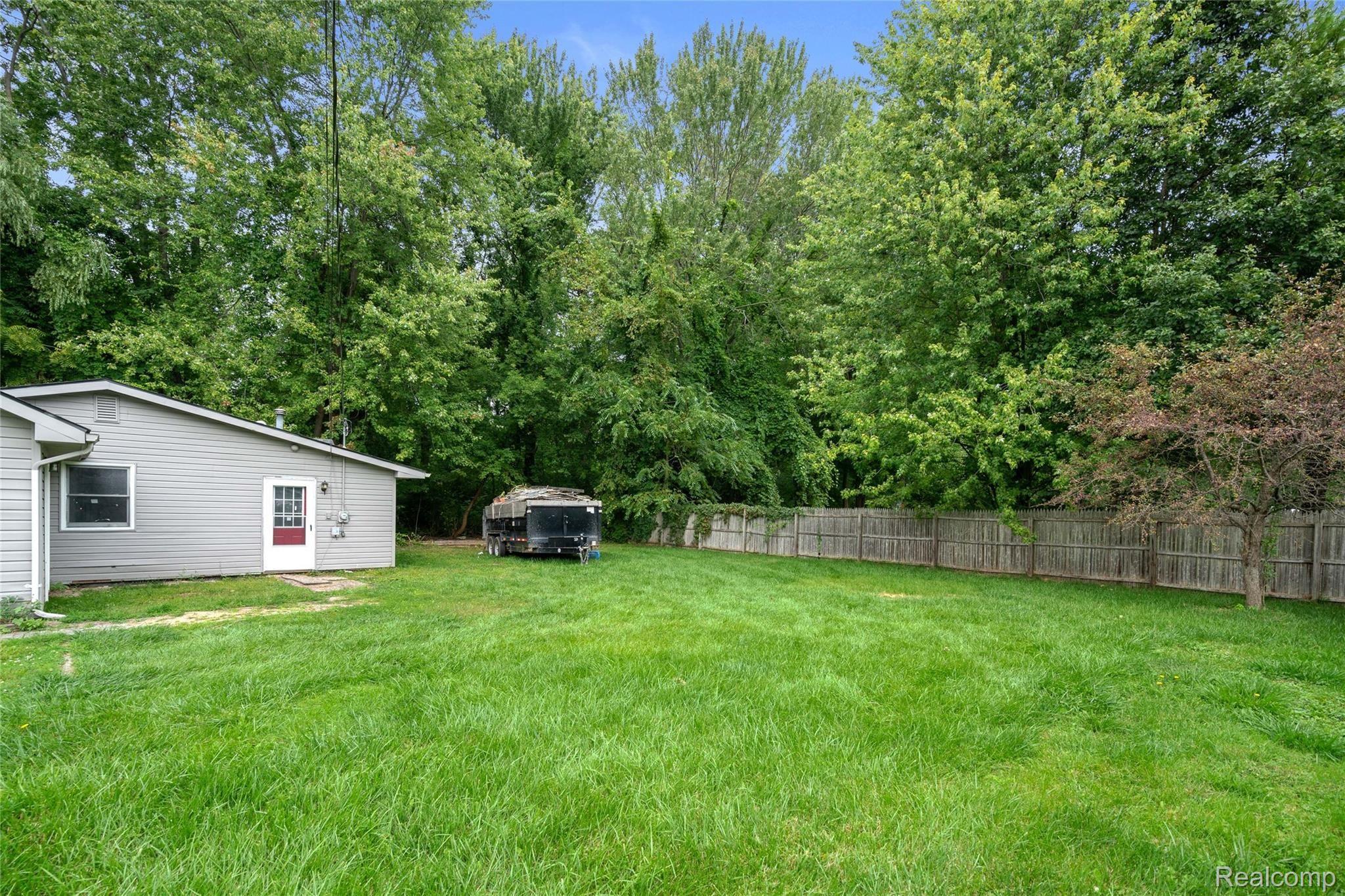 4908 Taft Road Algonac, MI 48001 - Photo 5 of 20 Taft-5.jpg