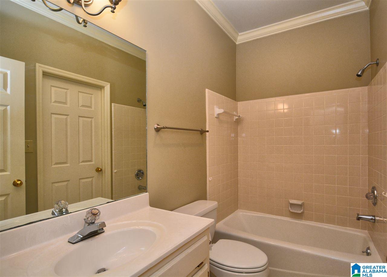 2321 Timber Ridge Circle Birmingham, AL 35243 - Photo 11 of 20