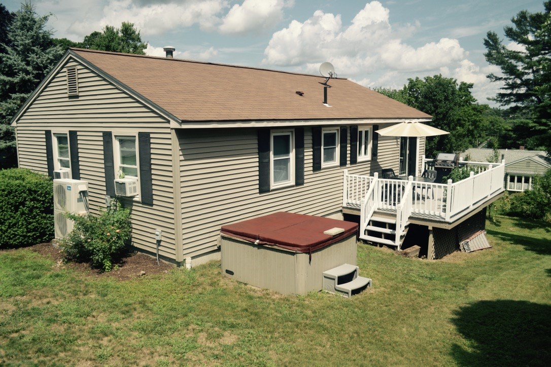 76 Sycamore Street Woonsocket, RI 02895 - Photo 3 of 17 Gallery Image 3