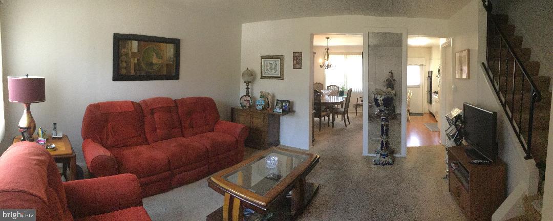4391 Crest Heights Road Baltimore, MD 21215 - Photo 2 of 14 Main Level