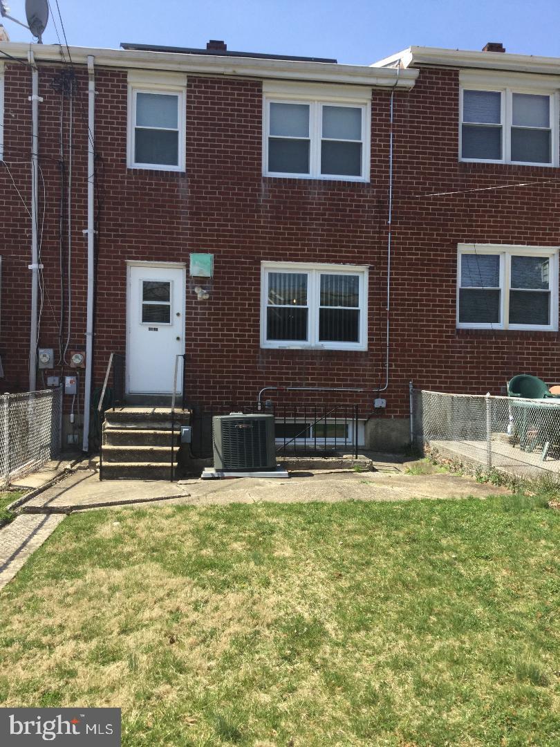 4391 Crest Heights Road Baltimore, MD 21215 - Photo 13 of 14 Exterior Rear Yard