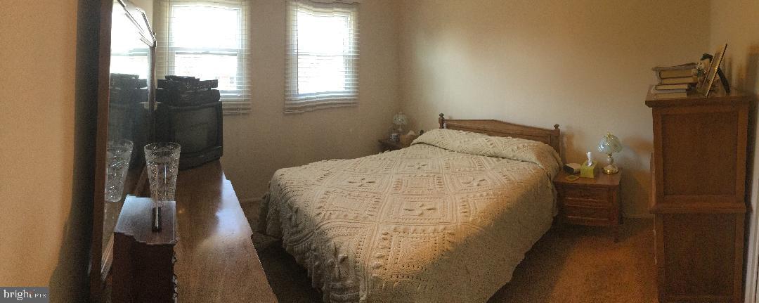 4391 Crest Heights Road Baltimore, MD 21215 - Photo 9 of 14 Master Bedroom