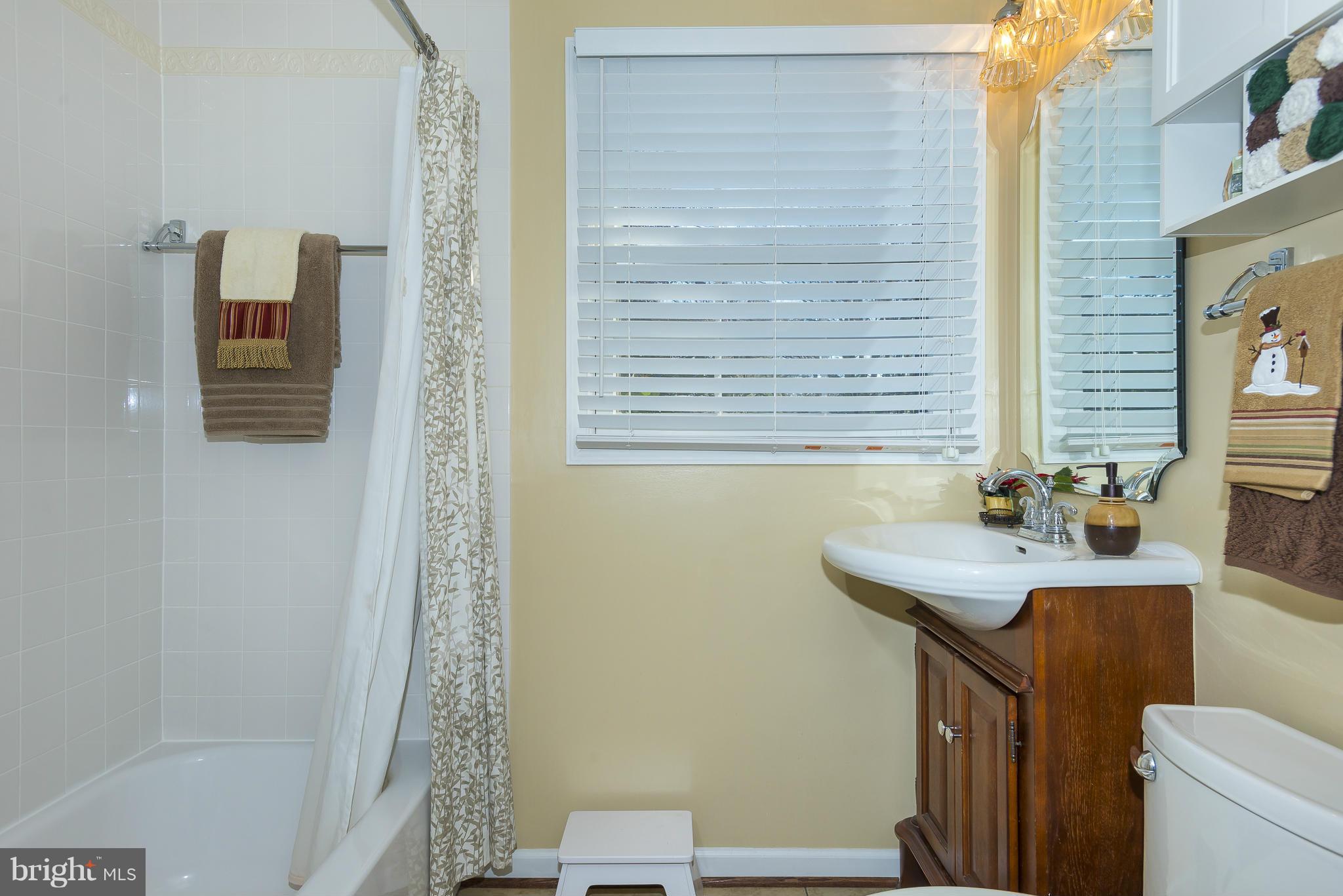 1730 Stratton Road Crofton, MD 21114 - Photo 15 of 30 Expanded Full Bath with Linen Closet (main level)