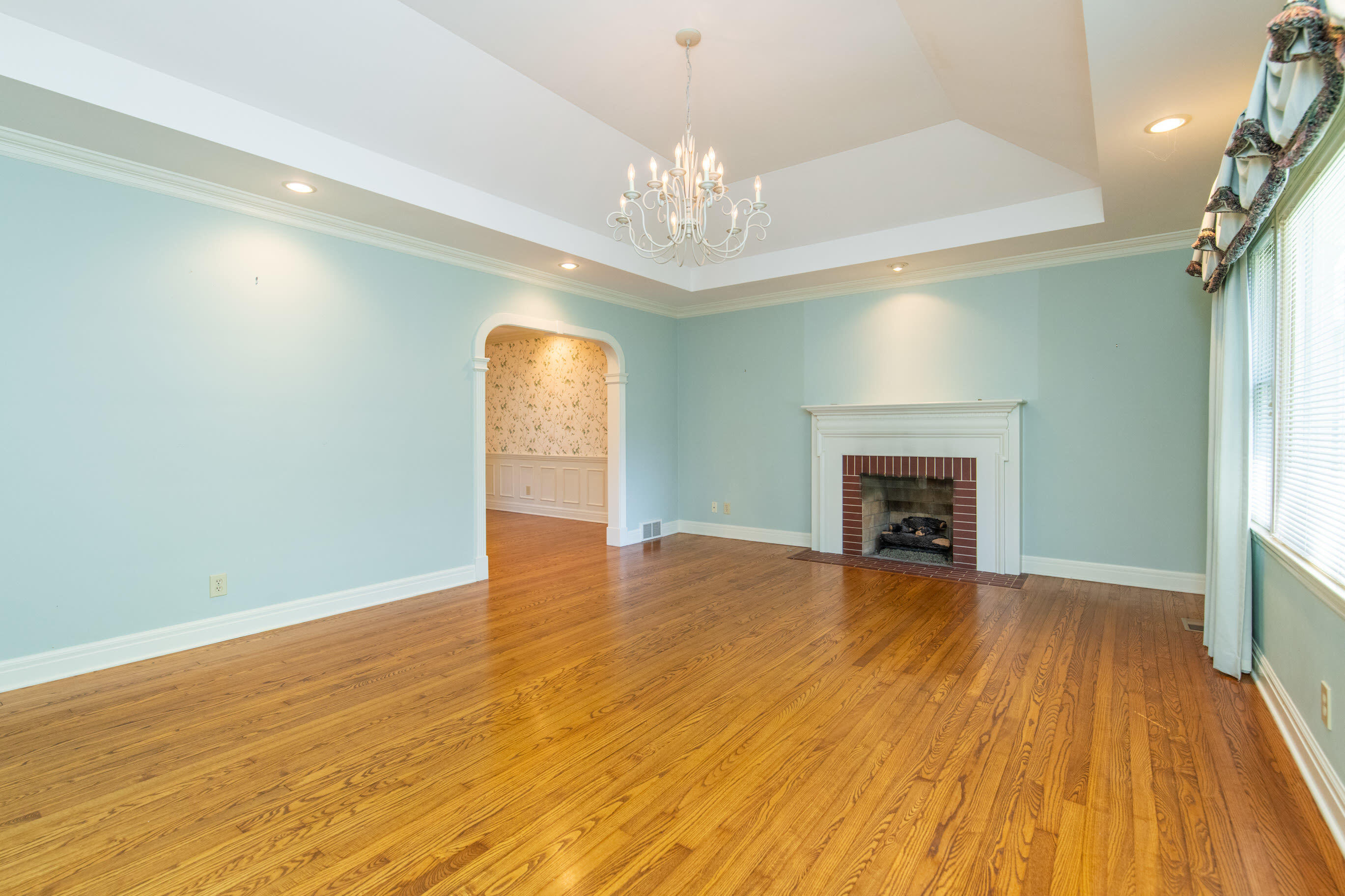 1213 Indian Mound Road Lexington, KY 40502 - Photo 10 of 48 20210623-1213-Indian-Mound-Rd-queen-real