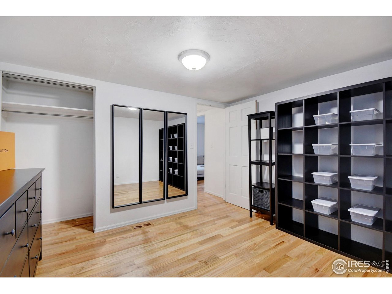 6903 Valmont Road Boulder, CO 80301 - Photo 13 of 44