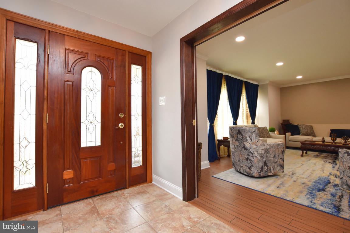 116 Dorchester Road Mount Laurel, NJ 08054 - Photo 4 of 49