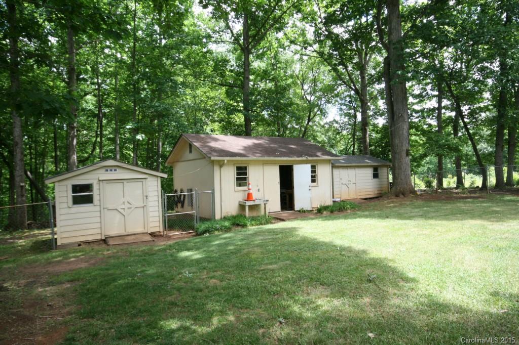 424 Long Shoals Road Lincolnton, NC 28092 - Photo 2 of 10 Gallery Image 2