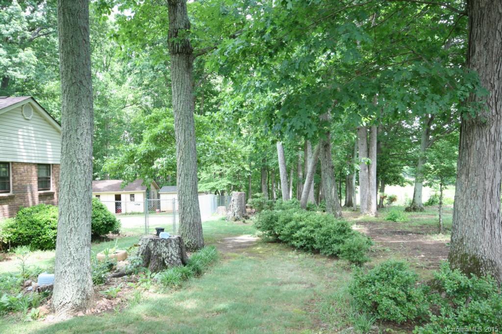 424 Long Shoals Road Lincolnton, NC 28092 - Photo 6 of 10 Gallery Image 6