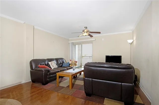 $389,000 | 3915 St Charles Avenue, Unit 511, New Orleans, LA 70115