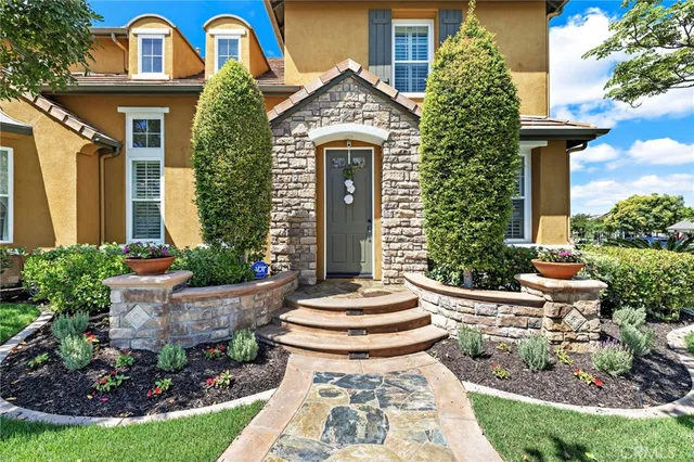 $1,749,000 | 63 Tuberose Street, Ladera Ranch, CA 92694