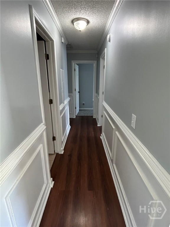 121 Laurel Oaks Midway, GA 31320 - Photo 6 of 13 Hall