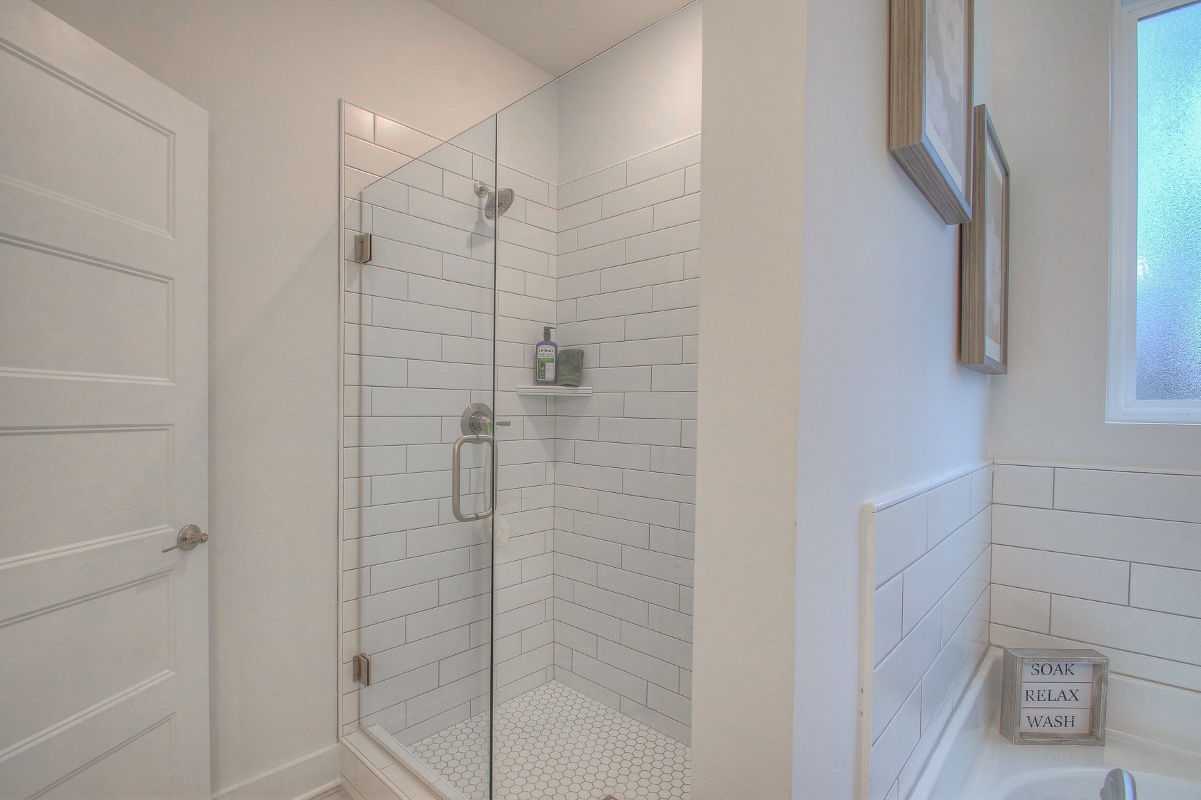 3121 Arbor Valley Rd Spring Hill Spring Hill, TN 37174 - Photo 14 of 19 a bathroom with a shower