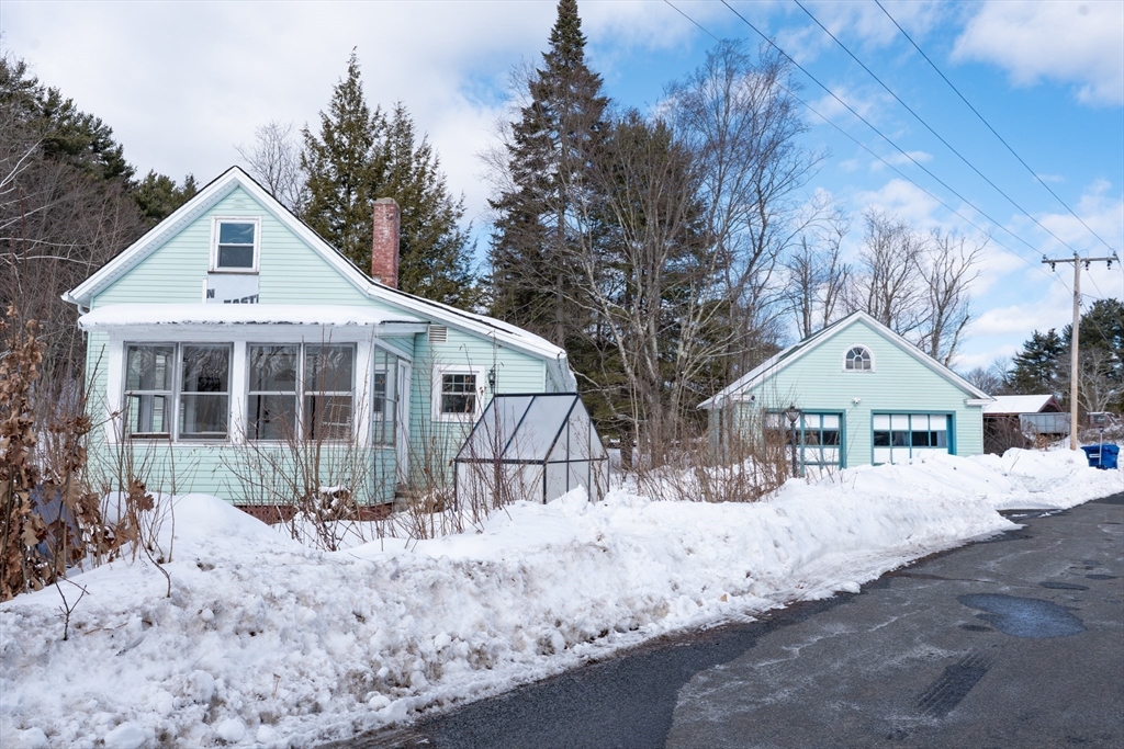 6 Burrows Turnpike Road Bernardston, MA 01337 - Photo 1 of 29 Gallery Image 1