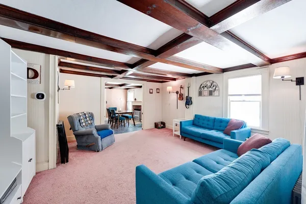 $274,000 | 6 Burrows Turnpike Road, Bernardston, MA 01337