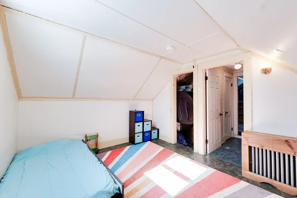 $274,000 | 6 Burrows Turnpike Road, Bernardston, MA 01337