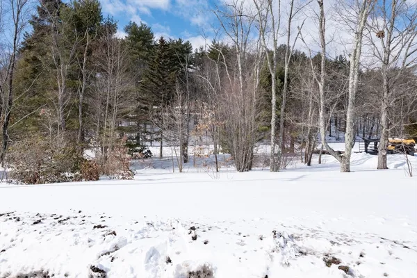 $274,000 | 6 Burrows Turnpike Road, Bernardston, MA 01337